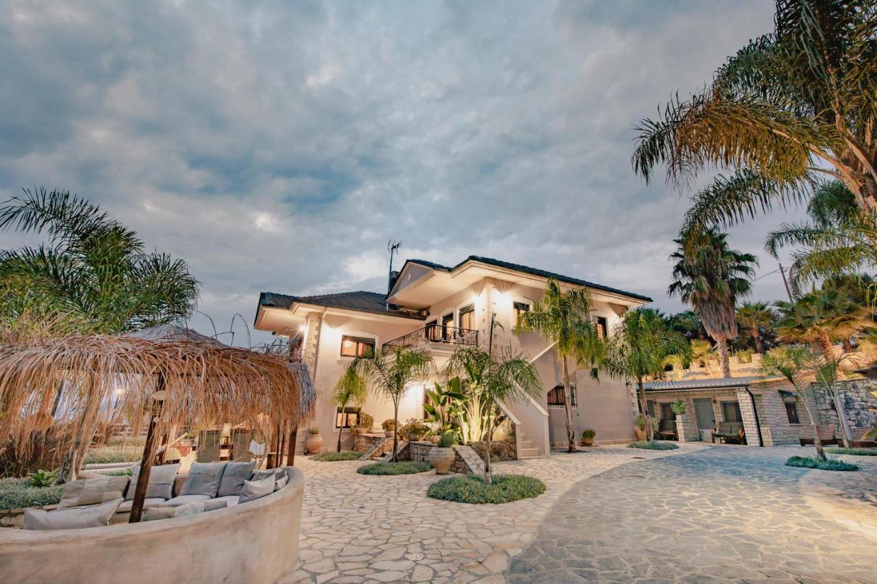 Orraon Lux Aparts Preveza Exterior photo