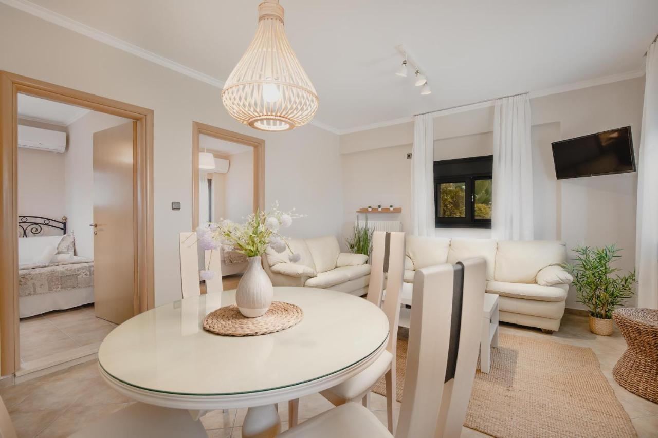 Orraon Lux Aparts Preveza Exterior photo