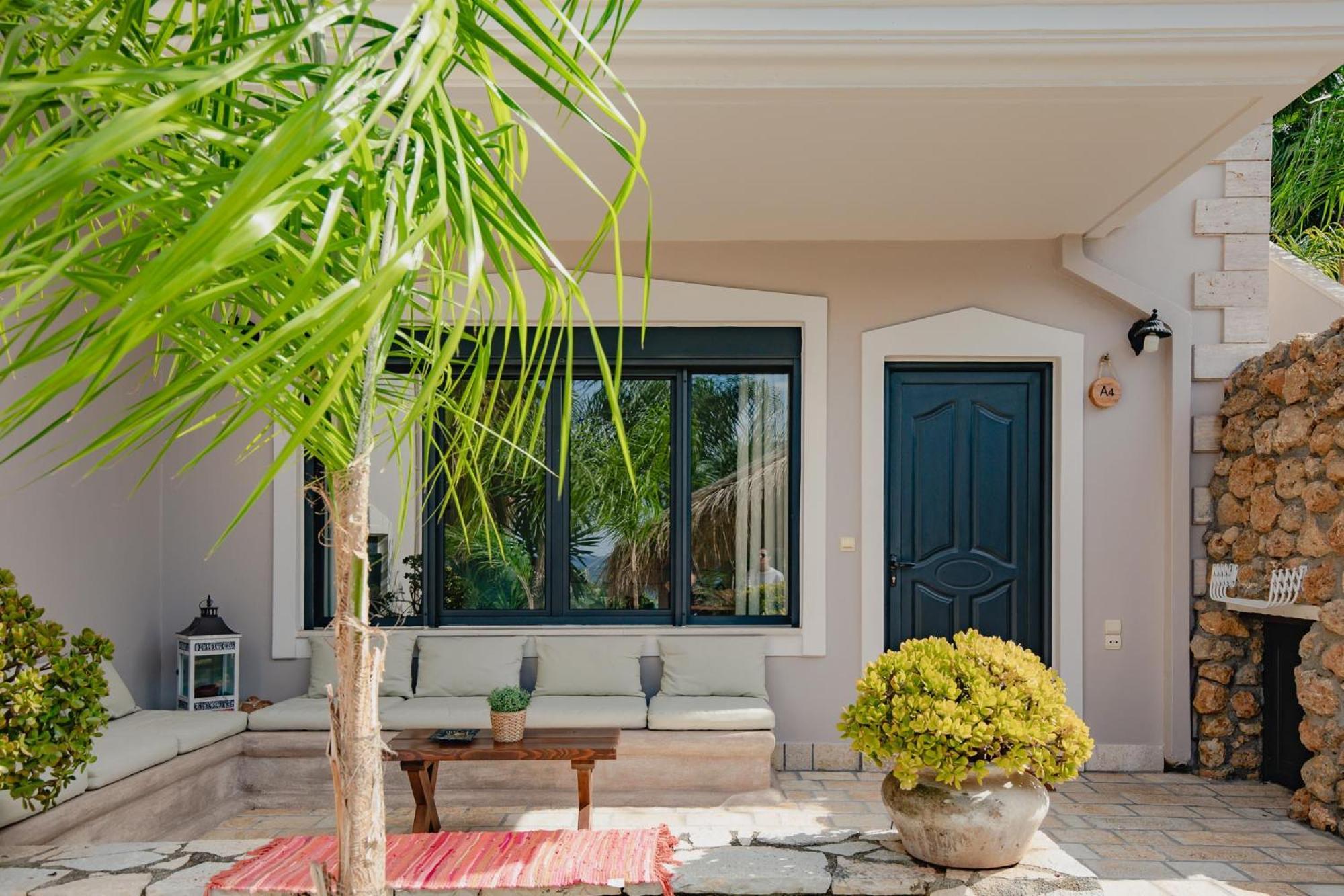 Orraon Lux Aparts Preveza Room photo